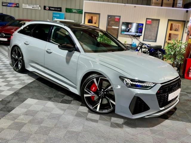 AUDI RS6