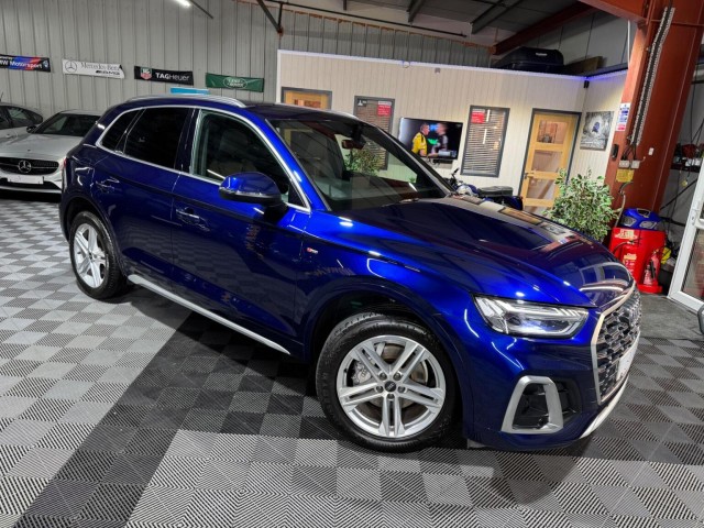 AUDI Q5