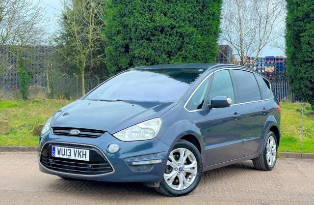 FORD S-MAX 2.0 TDCi Titanium Powershift Euro 5 5dr