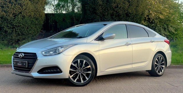 HYUNDAI I40 1.7 CRDi Blue Drive SE Nav Business DCT Euro 6 (s/s) 4dr