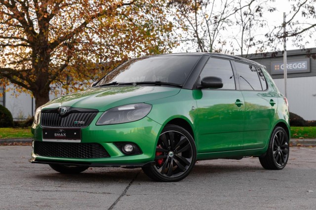 SKODA FABIA 1.4 TSI vRS S2000 DSG Euro 5 5dr