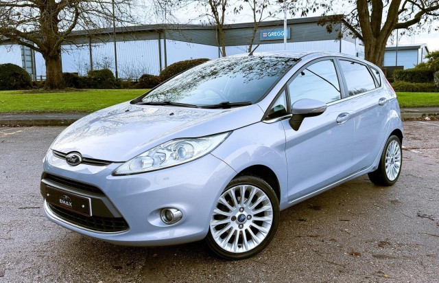 FORD FIESTA 1.4 Titanium 5dr