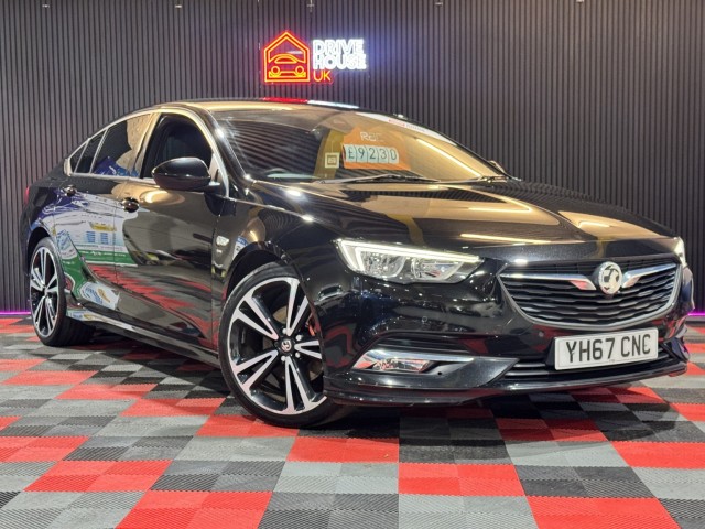 VAUXHALL INSIGNIA