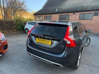 VOLVO V60 CROSS COUNTRY