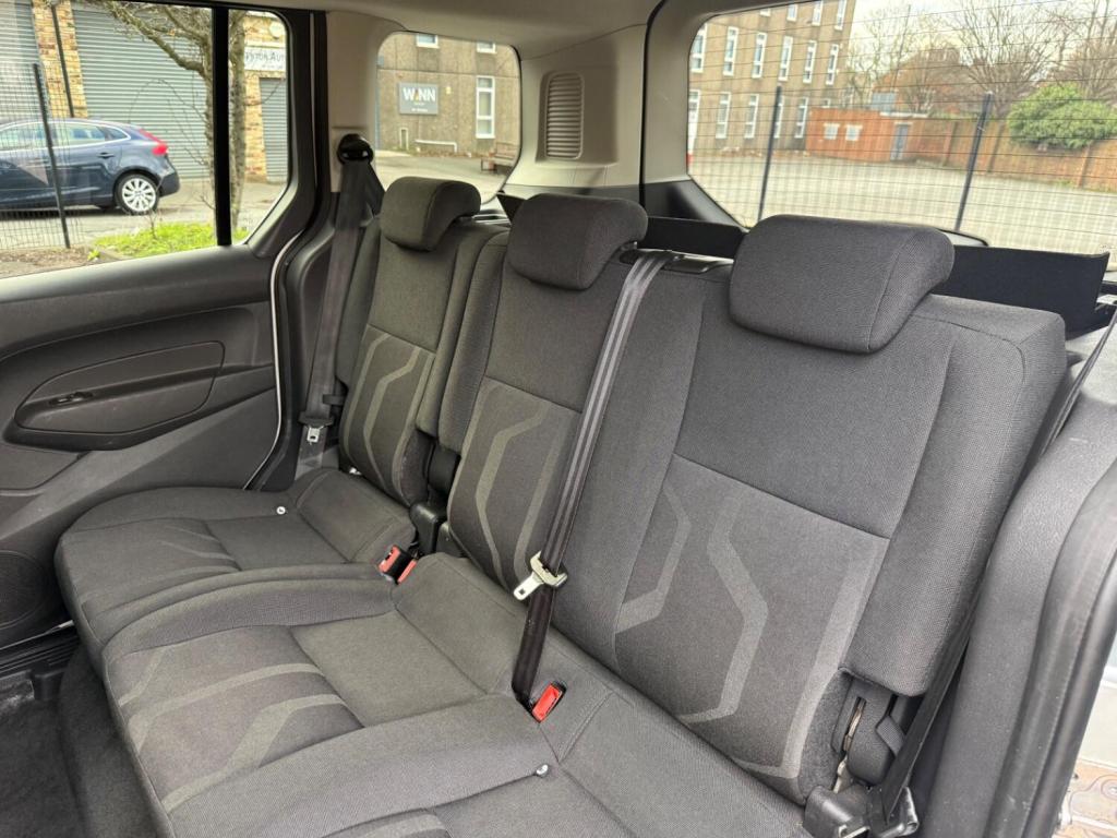 FORD TOURNEO CONNECT