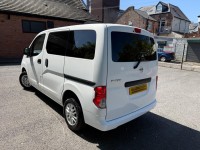 NISSAN NV200