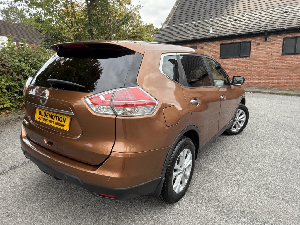 NISSAN X-TRAIL