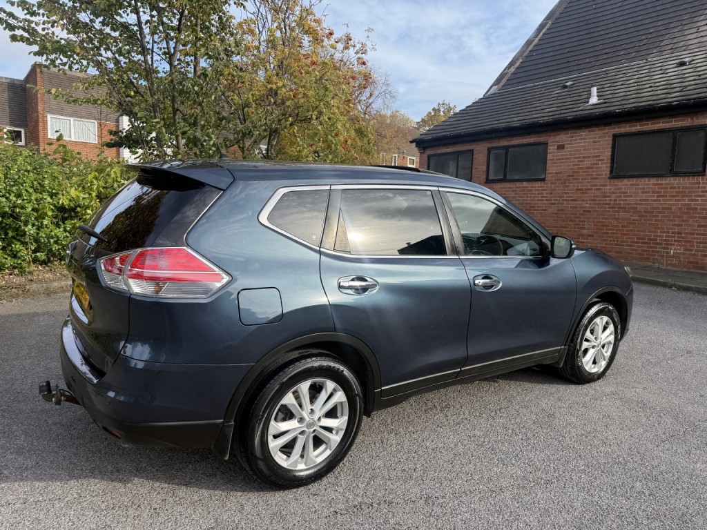 NISSAN X-TRAIL
