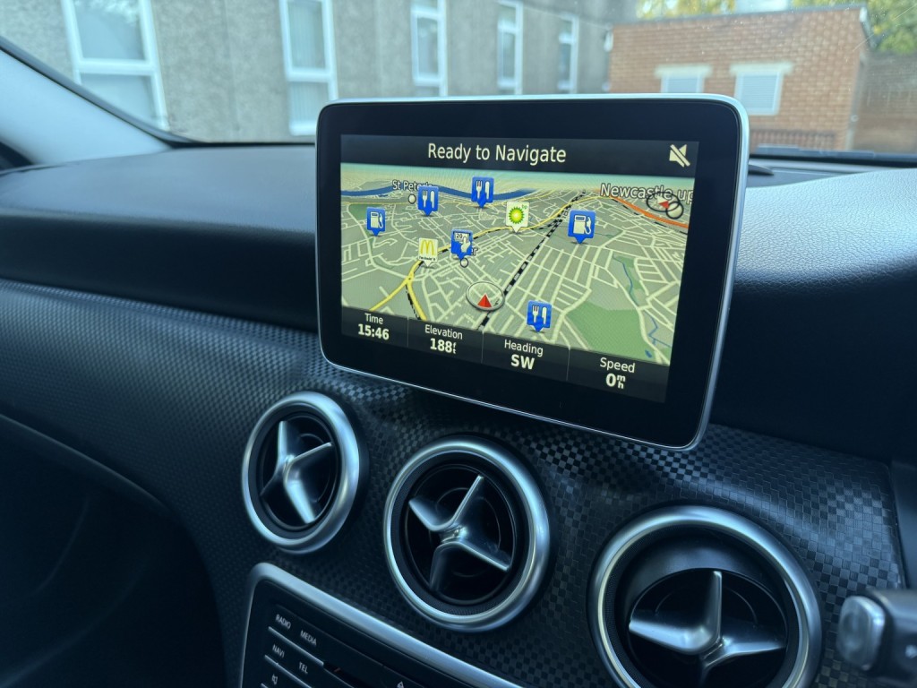 MERCEDES-BENZ A CLASS