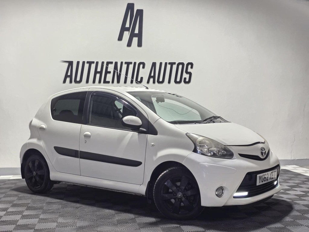 TOYOTA AYGO 1.0 VVT-i Fire Euro 5 5dr