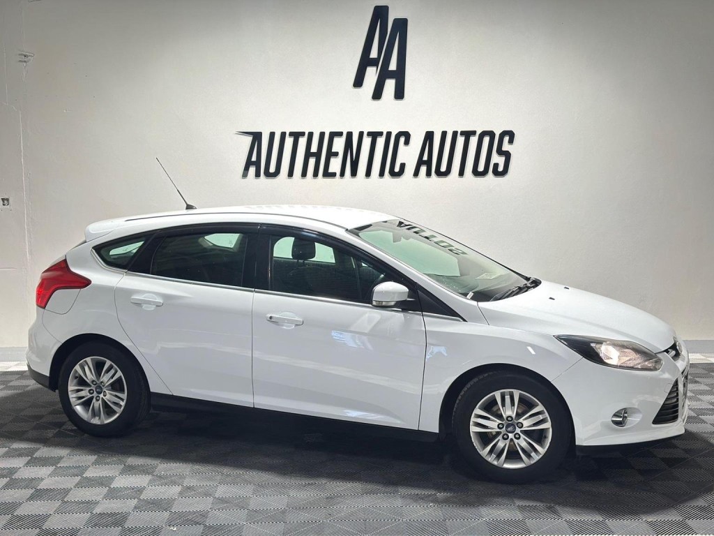 FORD FOCUS 1.0T EcoBoost Titanium Navigator Euro 5 (s/s) 5dr