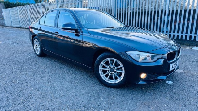 BMW 3 SERIES 2.0 320d ED EfficientDynamics Business Auto Euro 5 (s/s) 4dr