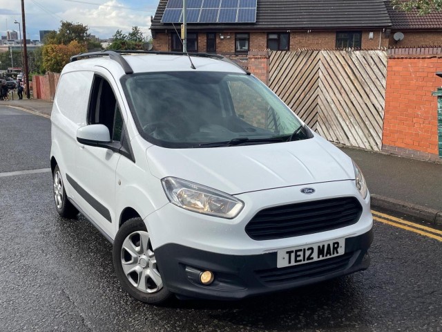 FORD TRANSIT COURIER 1.6 TDCi Trend L1 Euro 5 5dr