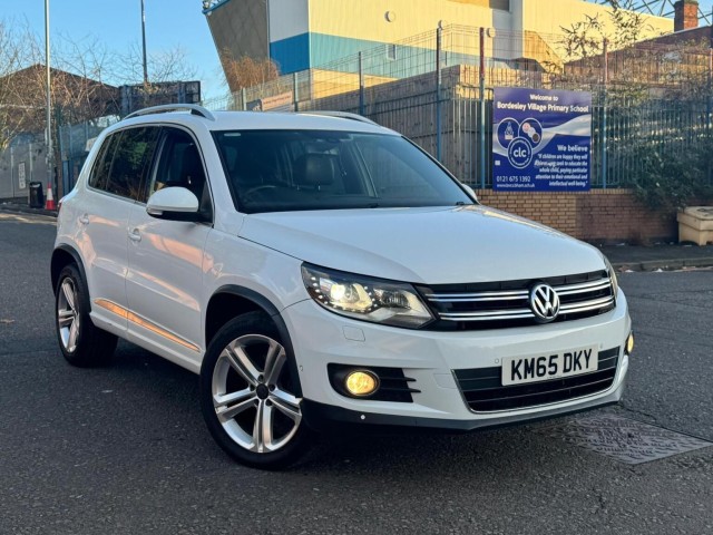 VOLKSWAGEN TIGUAN 2.0 TDI BlueMotion Tech R-Line Edition DSG 4WD Euro 6 (s/s) 5dr