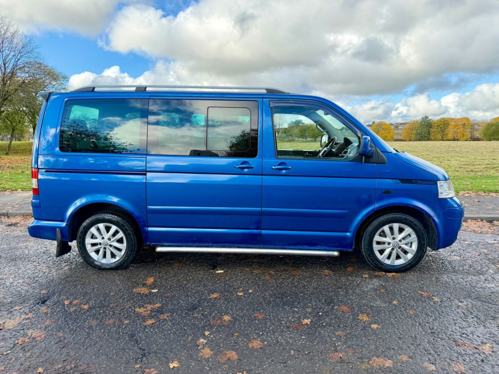 VOLKSWAGEN CARAVELLE