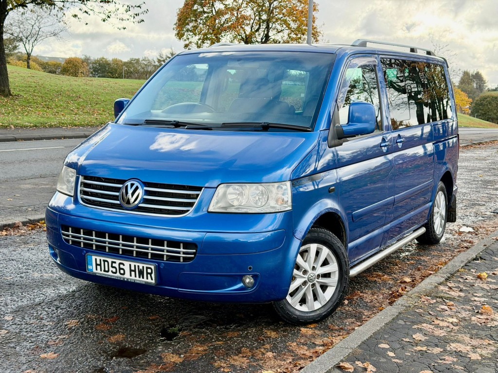 VOLKSWAGEN CARAVELLE