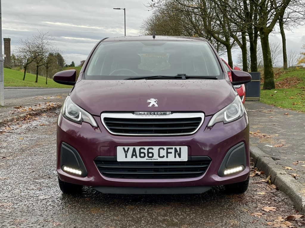 PEUGEOT 108