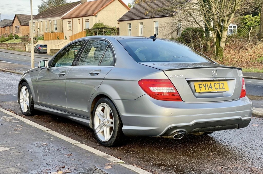 MERCEDES-BENZ C CLASS