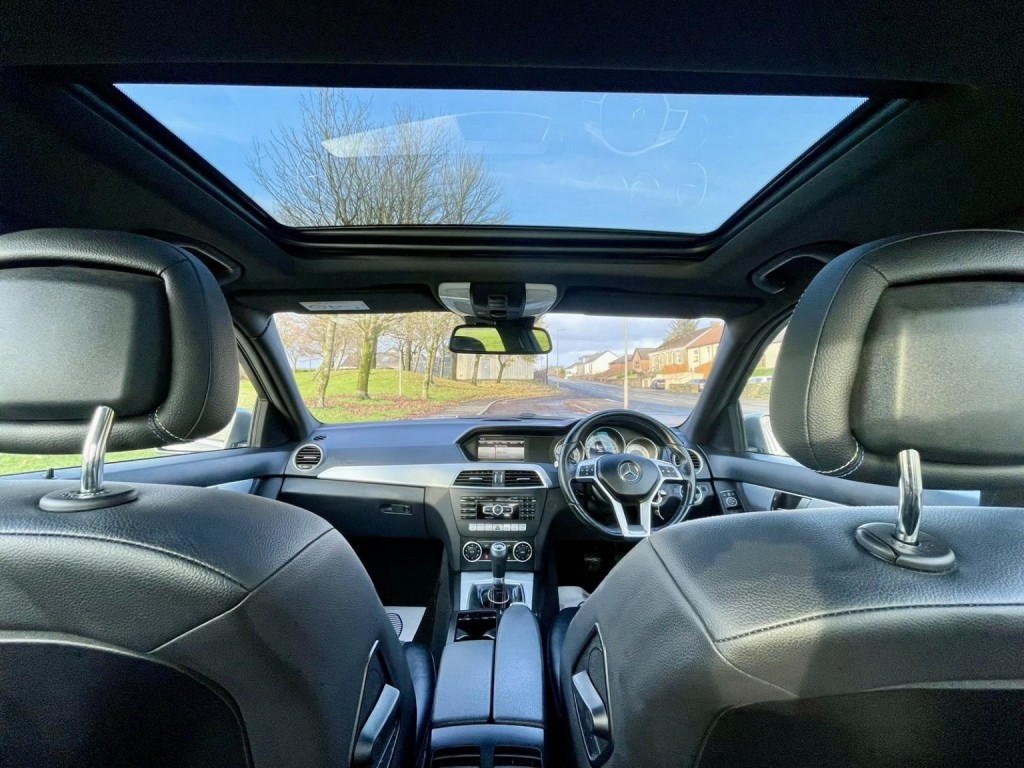 MERCEDES-BENZ C CLASS