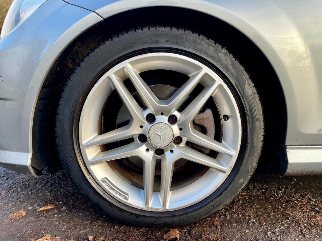 MERCEDES-BENZ C CLASS