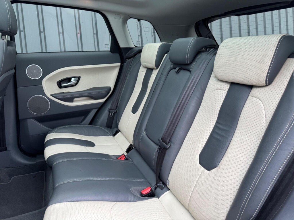 LAND ROVER RANGE ROVER EVOQUE