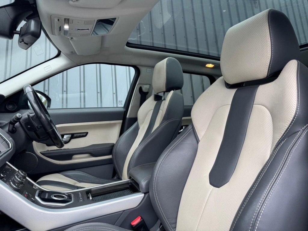 LAND ROVER RANGE ROVER EVOQUE