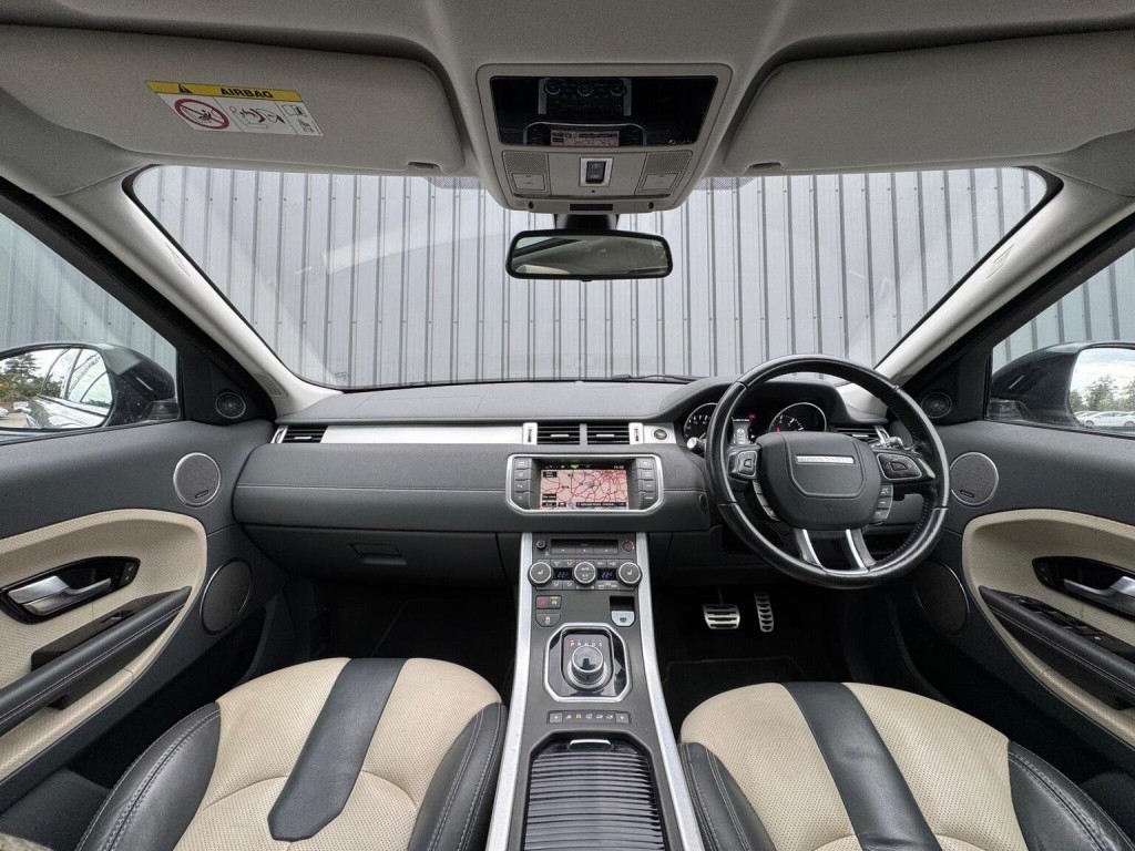 LAND ROVER RANGE ROVER EVOQUE