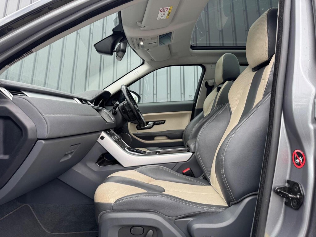 LAND ROVER RANGE ROVER EVOQUE