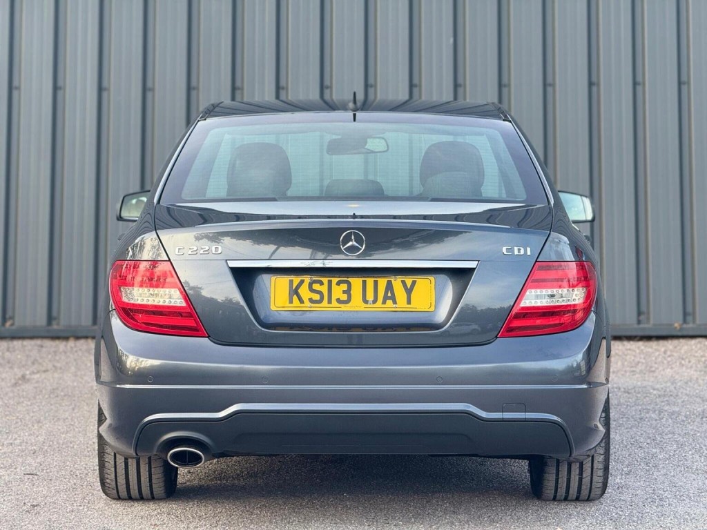 MERCEDES-BENZ C CLASS