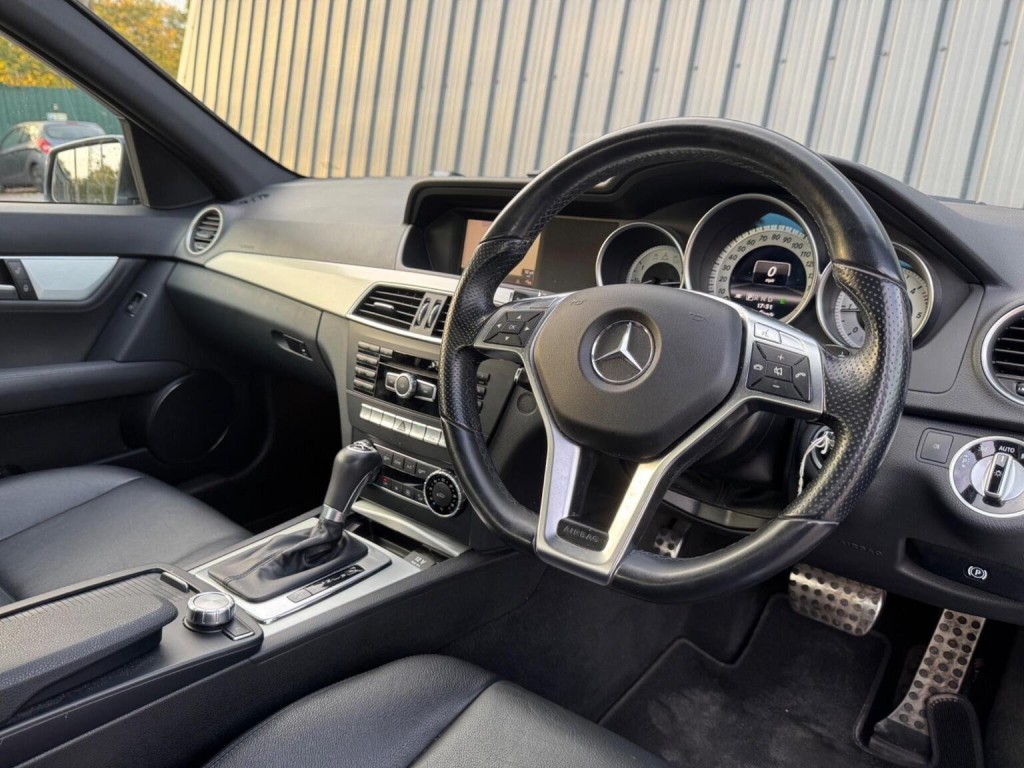 MERCEDES-BENZ C CLASS