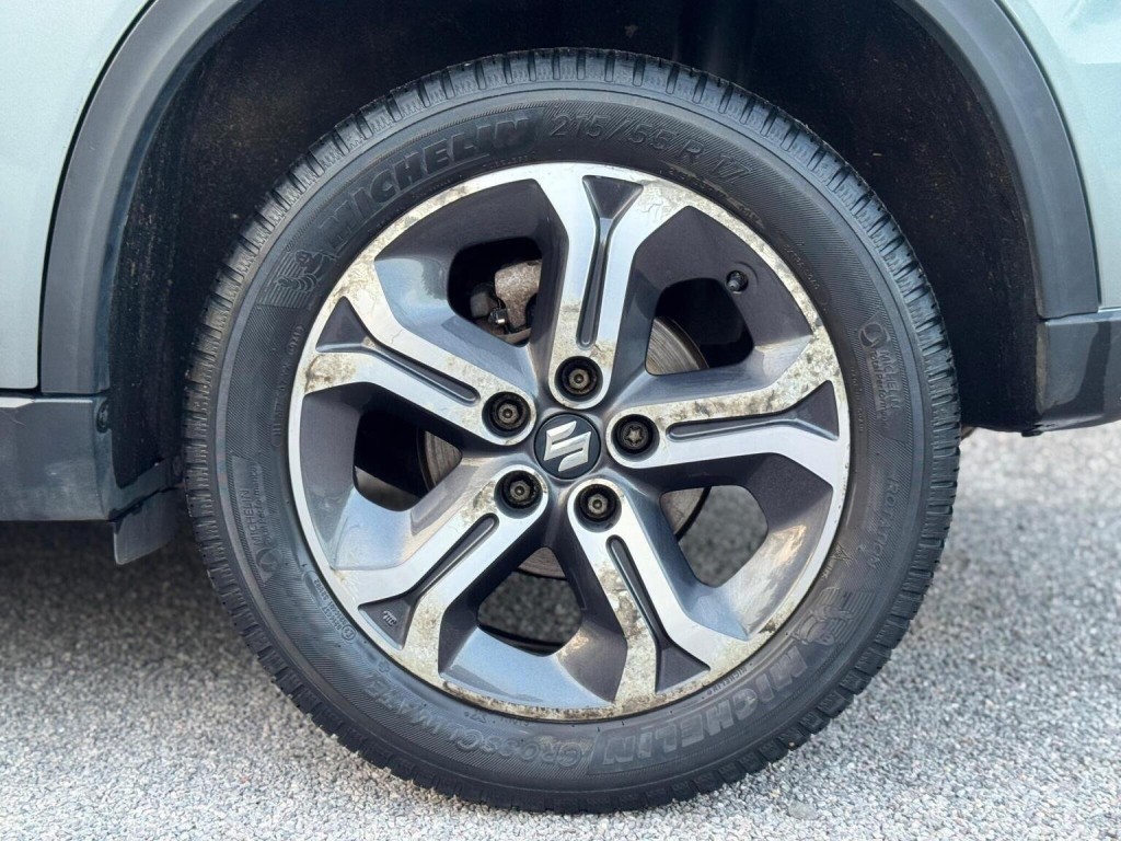 SUZUKI VITARA
