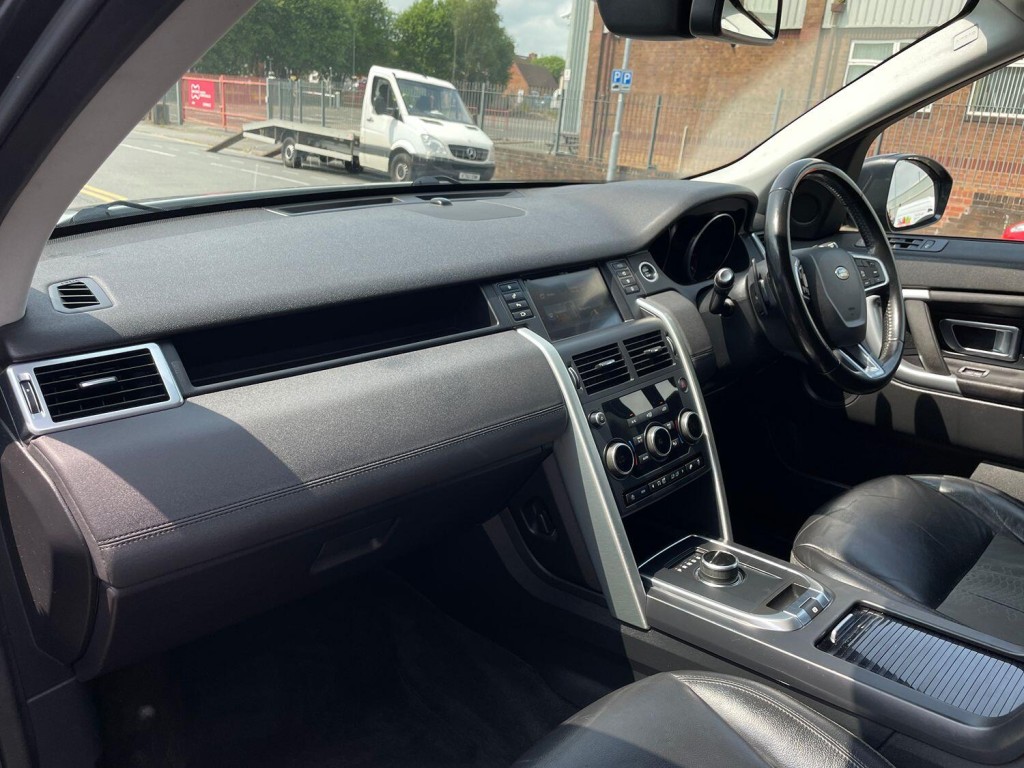 LAND ROVER DISCOVERY SPORT