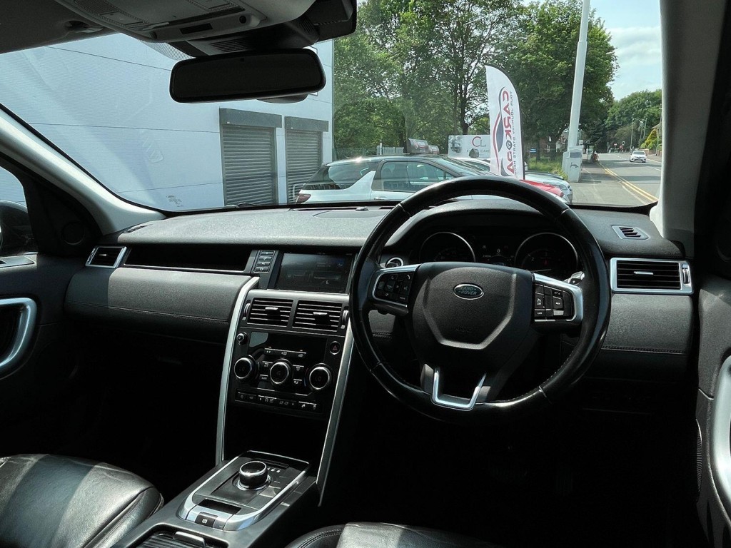 LAND ROVER DISCOVERY SPORT