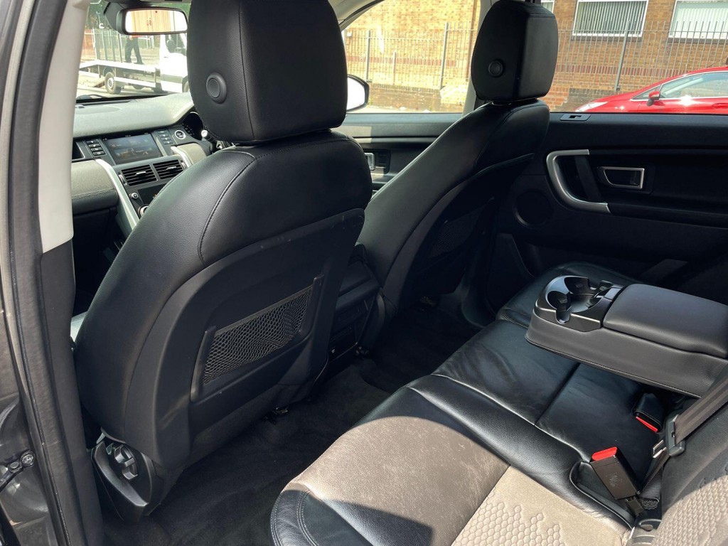 LAND ROVER DISCOVERY SPORT