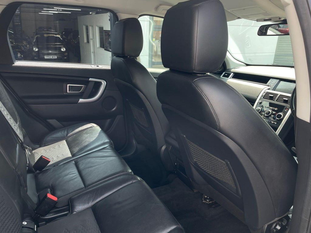 LAND ROVER DISCOVERY SPORT