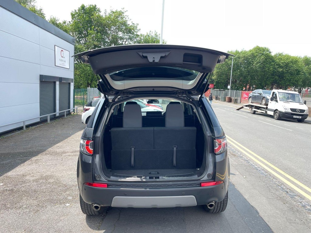 LAND ROVER DISCOVERY SPORT