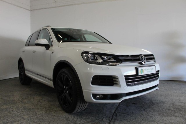 VOLKSWAGEN TOUAREG 3.0 TDI V6 BlueMotion Tech R-Line Tiptronic 4WD Euro 5 (s/s) 5dr (2013/63)