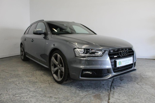 AUDI A4 AVANT 2.0 TDI Black Edition quattro Euro 5 (s/s) 5dr (2015/64)