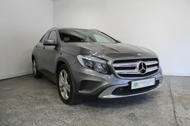 MERCEDES-BENZ GLA CLASS 2.1 GLA220 CDI SE 7G-DCT 4MATIC Euro 6 (s/s) 5dr (2014/14)