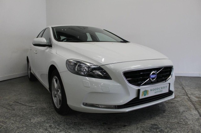 VOLVO V40 2.0 D3 SE Geartronic Euro 5 (s/s) 5dr (2014/64)