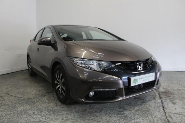 HONDA CIVIC 1.6 i-DTEC ES-T Euro 5 (s/s) 5dr (2013/63)