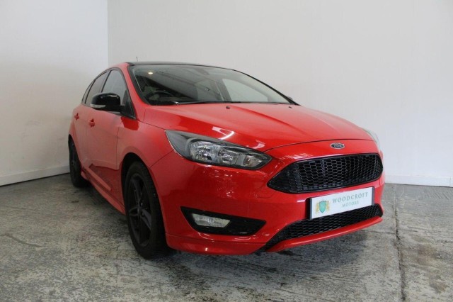 FORD FOCUS 1.5T EcoBoost Zetec S Red Edition Euro 6 (s/s) 5dr (2016/65)