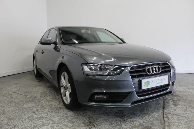 AUDI A4 2.0 TDI ultra SE Technik Euro 6 (s/s) 4dr (2014/64)