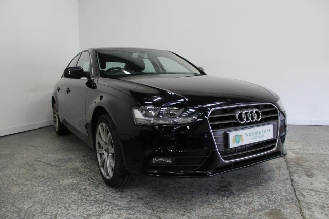 AUDI A4 2.0 TDI SE Technik Euro 5 (s/s) 4dr (2015/15)