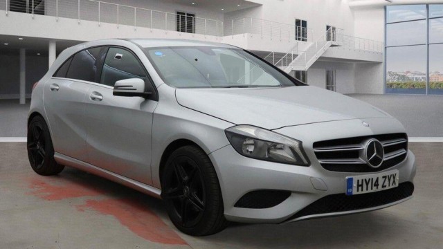 MERCEDES-BENZ A CLASS 1.6 A180 SE Euro 6 (s/s) 5dr (2014/14)