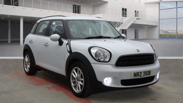 MINI COUNTRYMAN 1.6 Cooper D Business Edition Euro 5 (s/s) 5dr (2014/64)