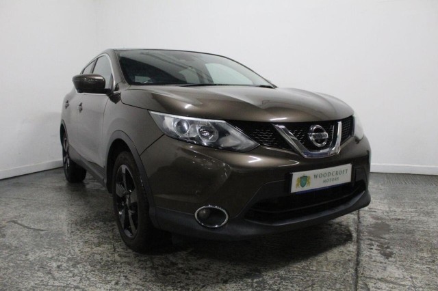 NISSAN QASHQAI 1.2 DIG-T N-Connecta 2WD Euro 6 (s/s) 5dr (2016/16)