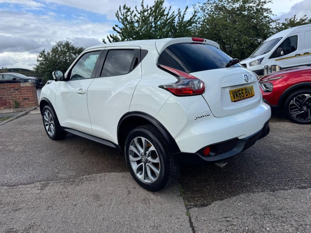 NISSAN JUKE