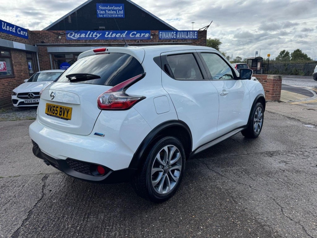 NISSAN JUKE
