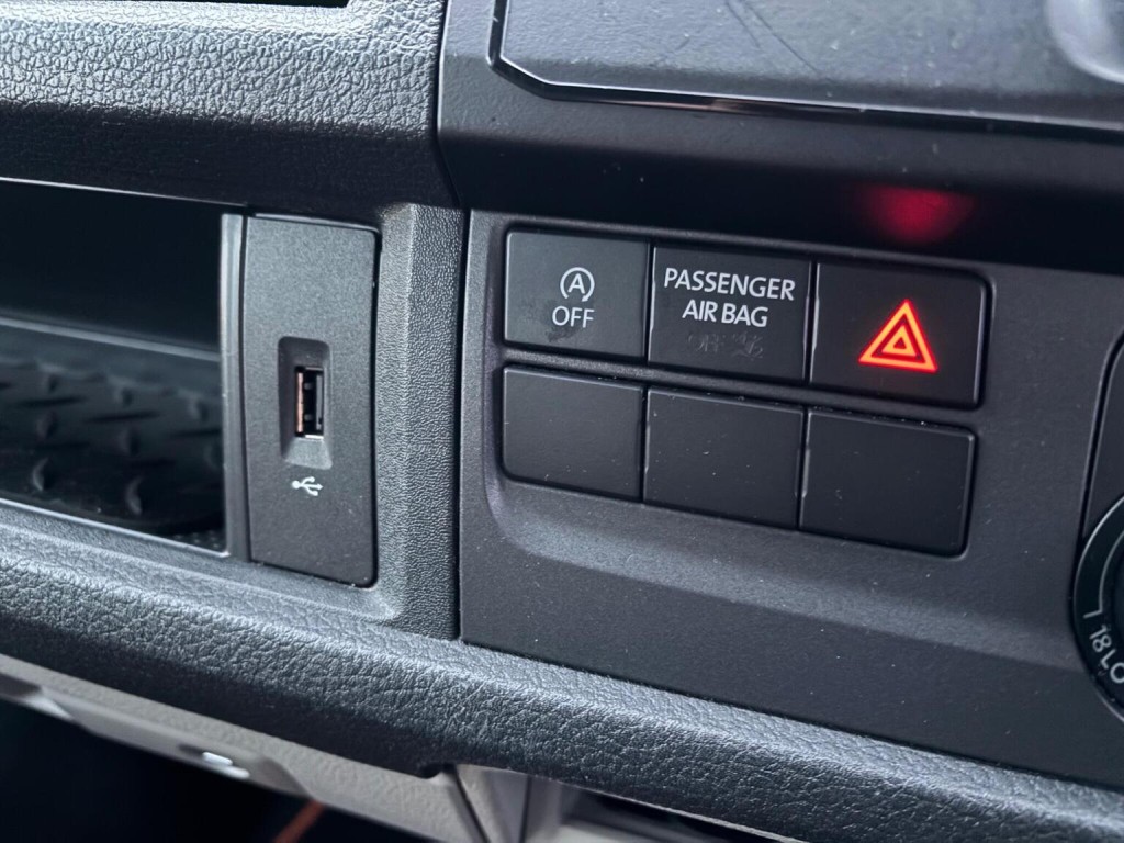 VOLKSWAGEN CAMPERVAN